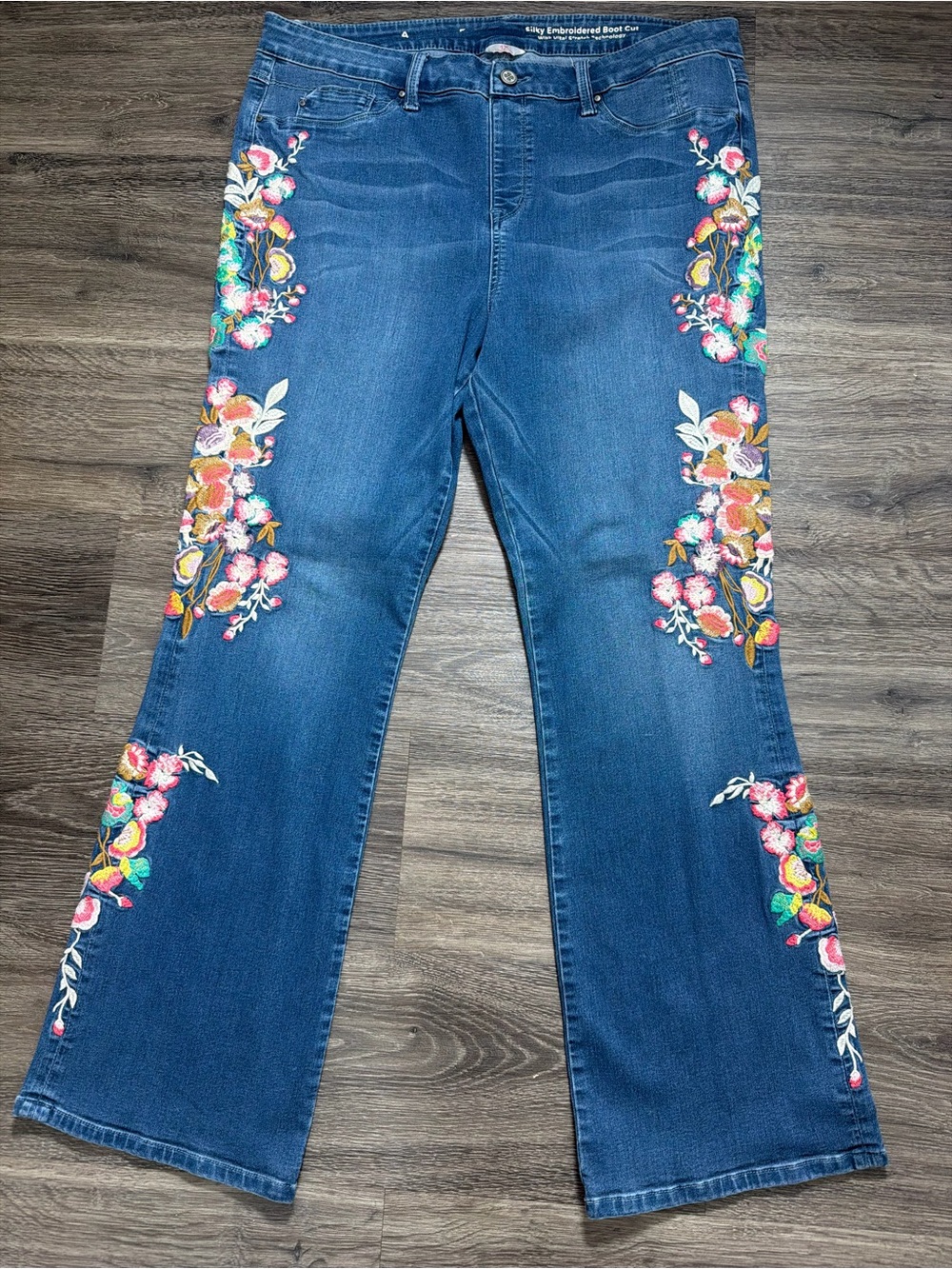 Laurie Felt 1X Silky Embroidered Boot Cut Pull On Jeans Floral Stretch Plus